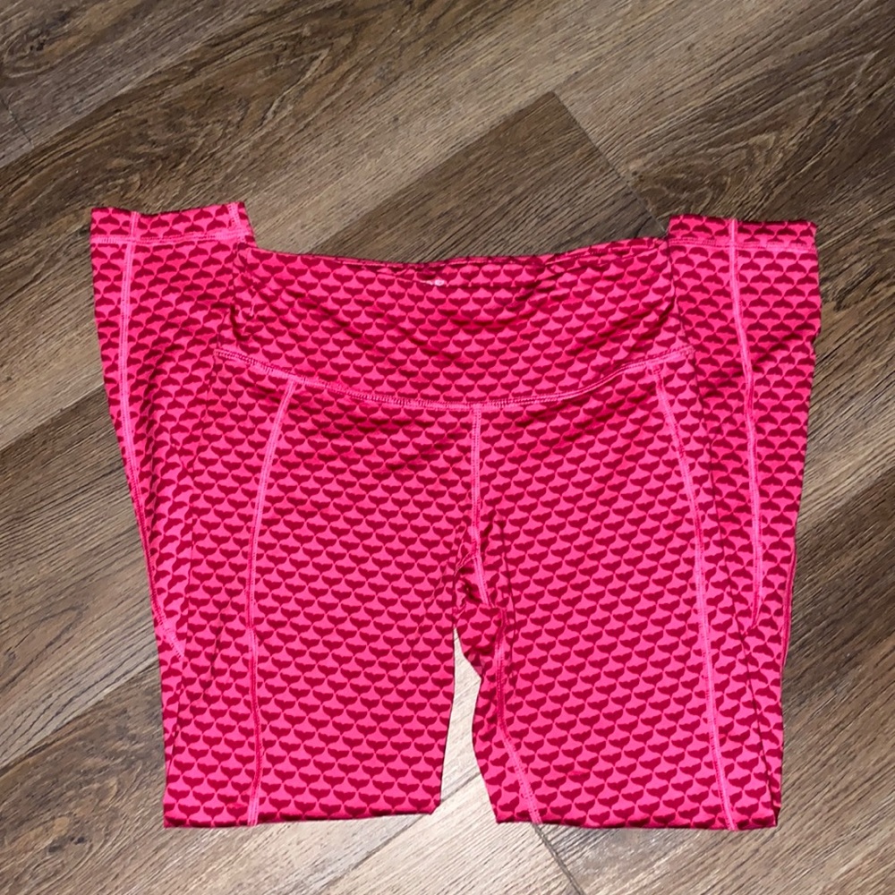 Vineyard vines pink leggings